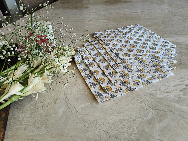 Yellow Table Runner Placemat Set